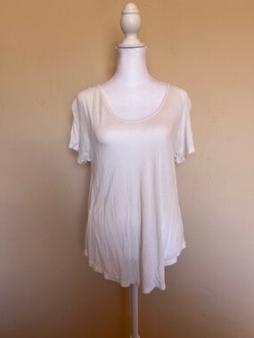 Lush Cream Scoop Neck Short Sleeve Tee